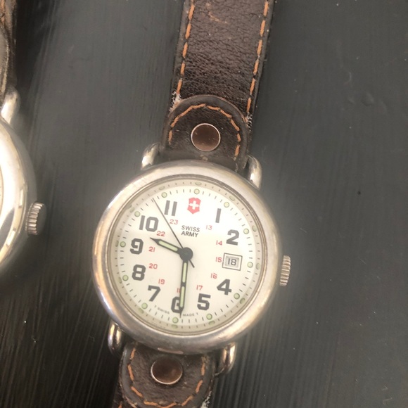 COPY - Swiss army watches.  His and Hers - Picture 6 of 11